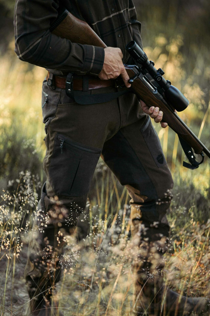 Pantaloni Hakan Bark