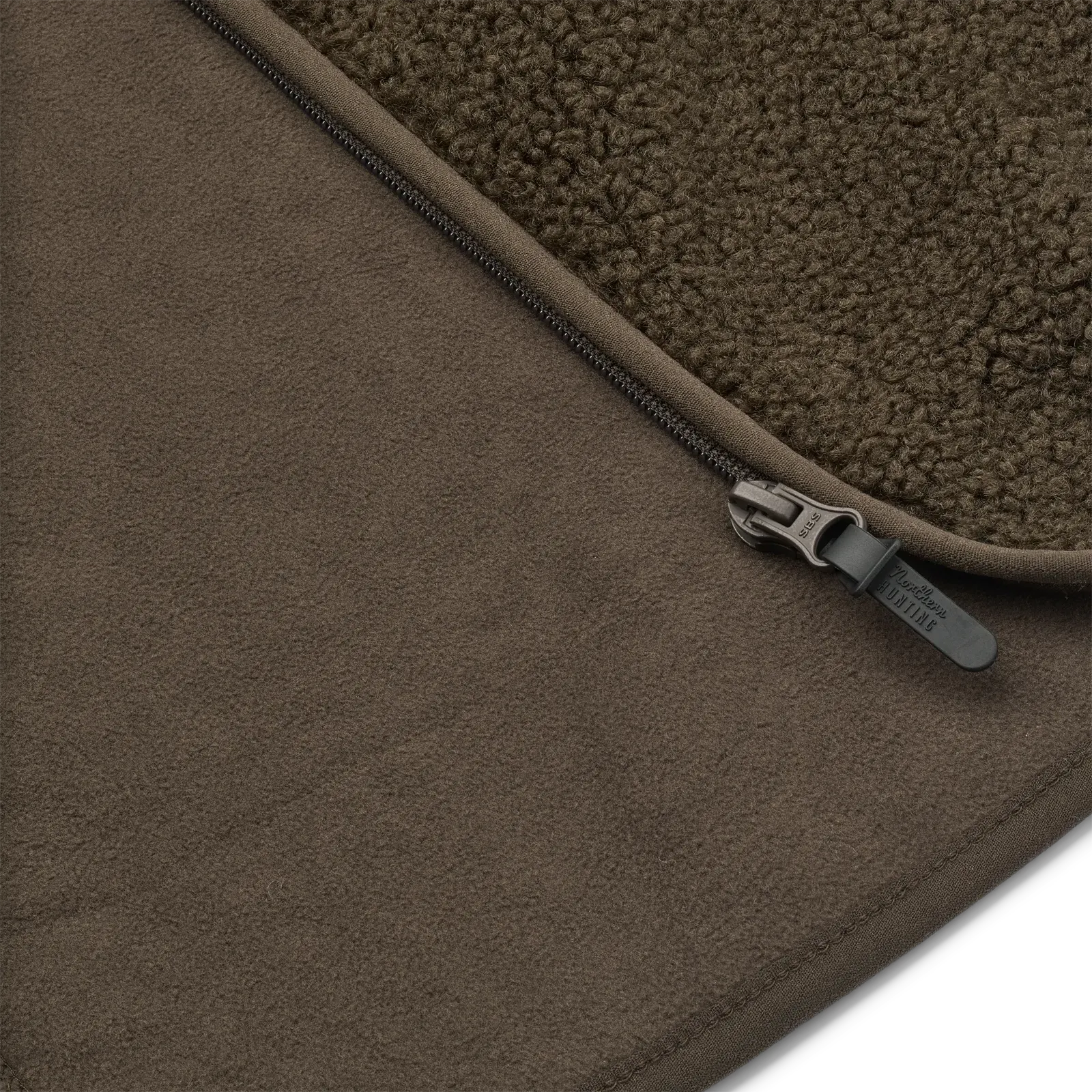 GUDRUN Dark Green
